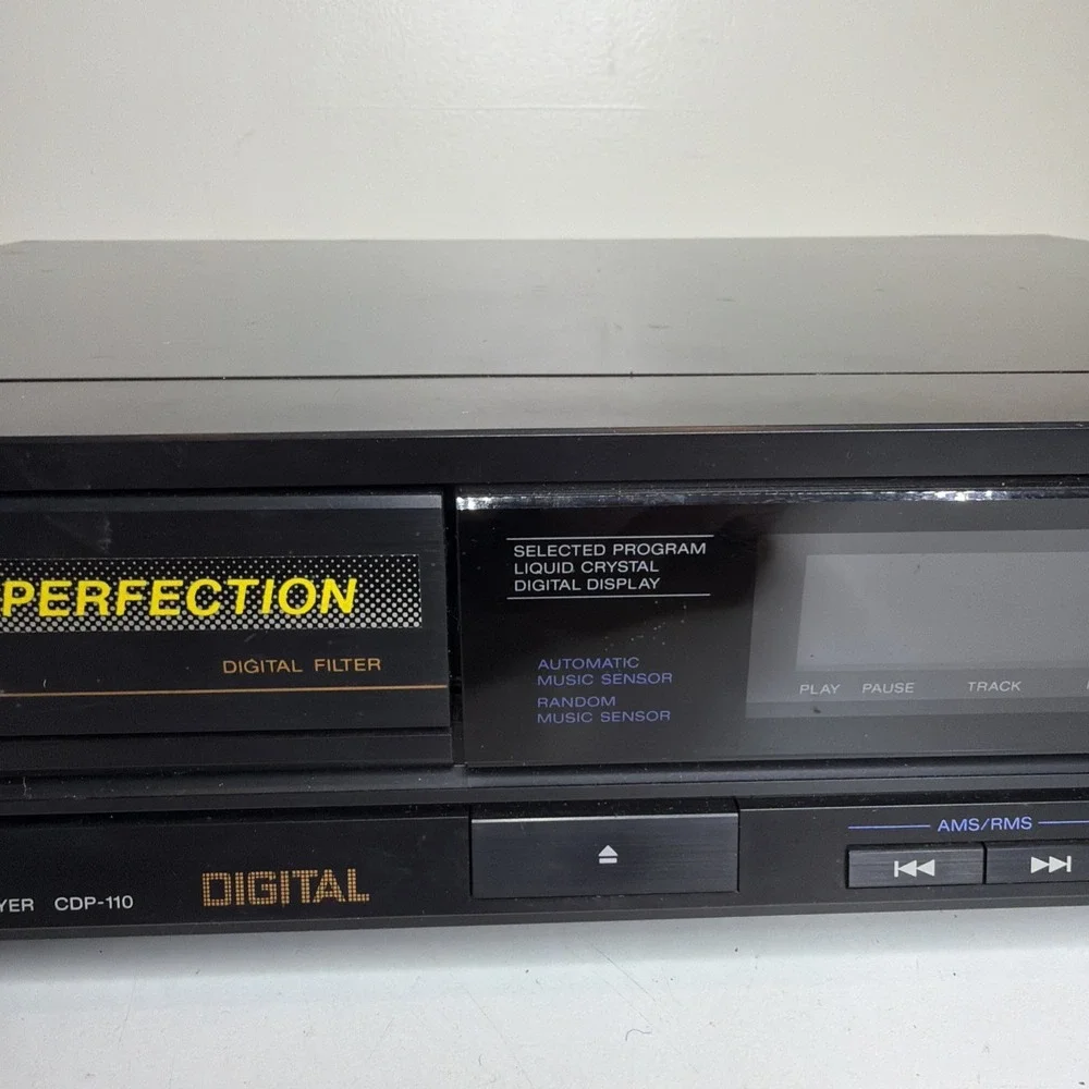 Sony CDP-110 Compact Disc Player Vintage 1987 Rare Made in Japan
